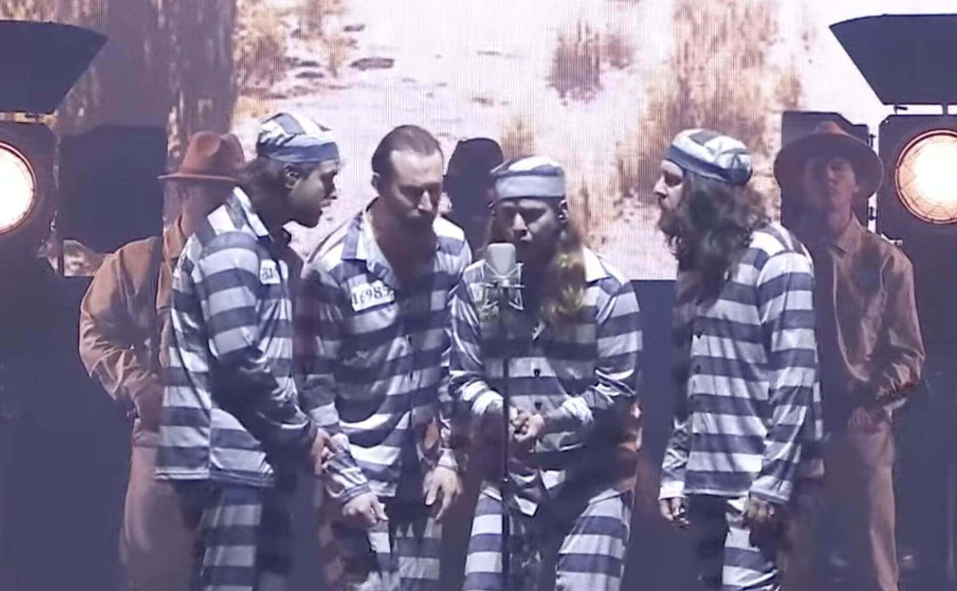 Watch: Billy Strings Exemplifies Major Musical  Components of ‘O Brother, Where Art Thou?’ During Theatrical Halloween Adaptation in Baltimore  